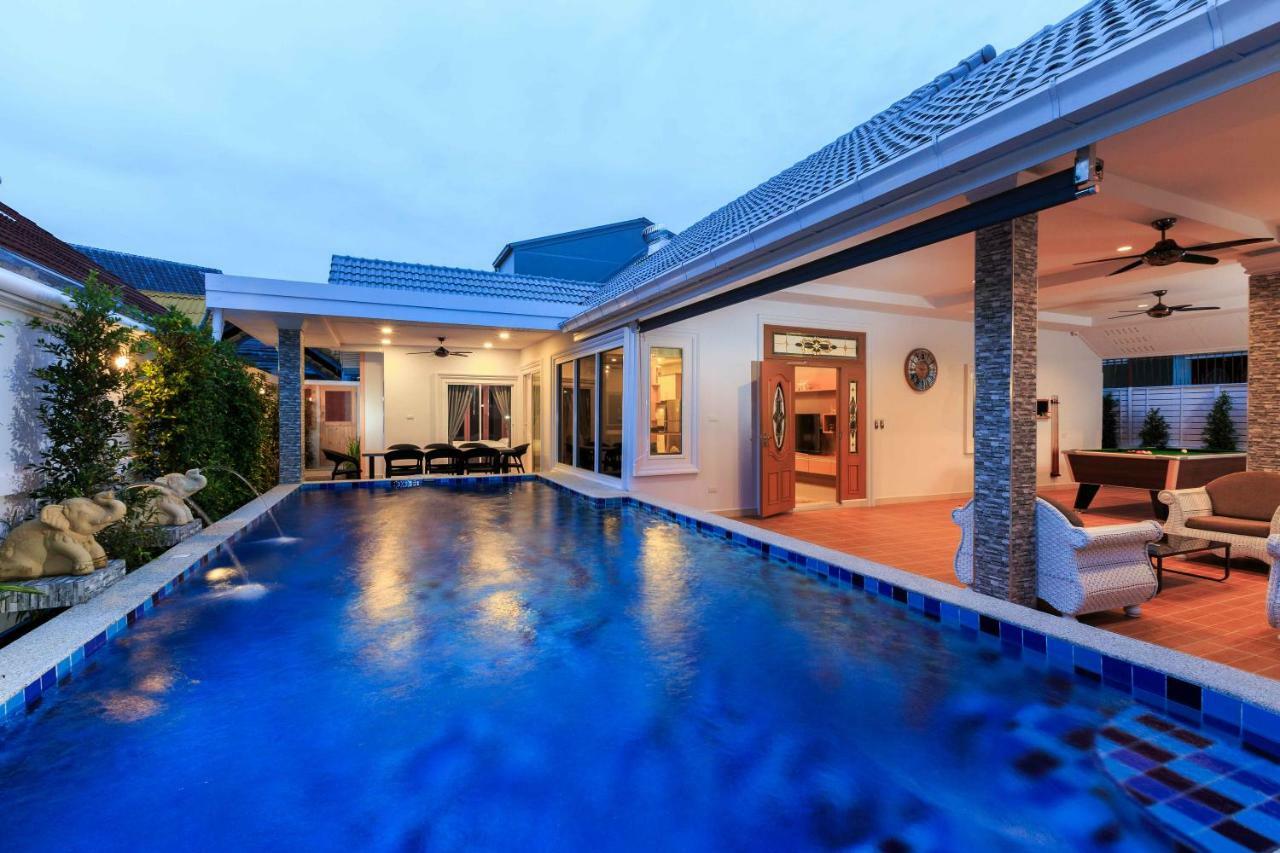 Gala Villa パッタヤー エクステリア 写真